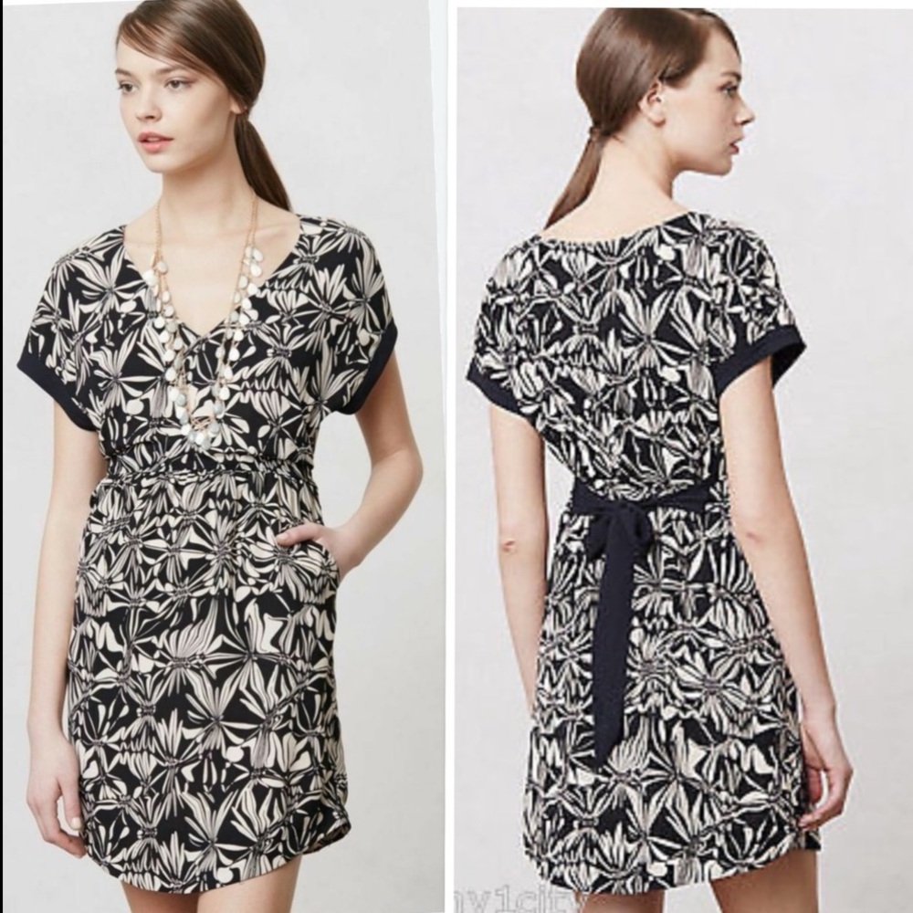 ANTHROPOLOGIE POSTMARK Gathered Sonata Black & White Flattering Dress Size S